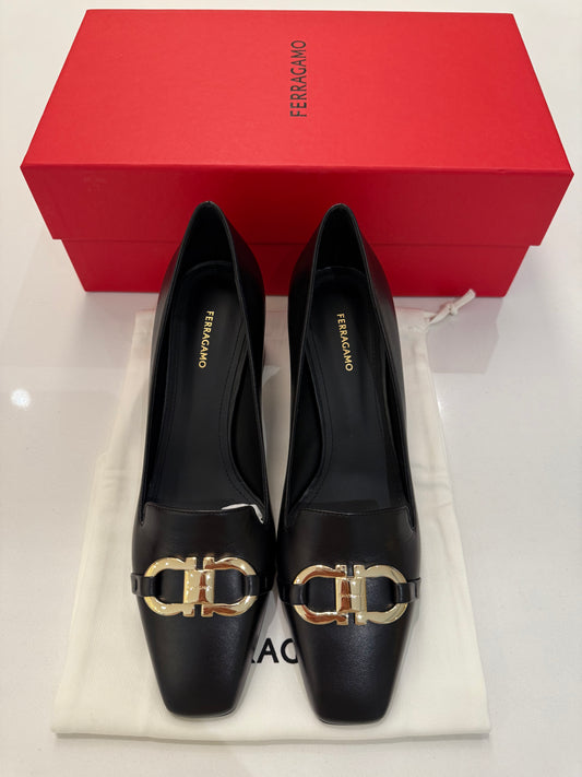 Ferragamo Mirelle 60 Gancini Ornament Block Heel Pumps Black Nero Lamb 6.5C