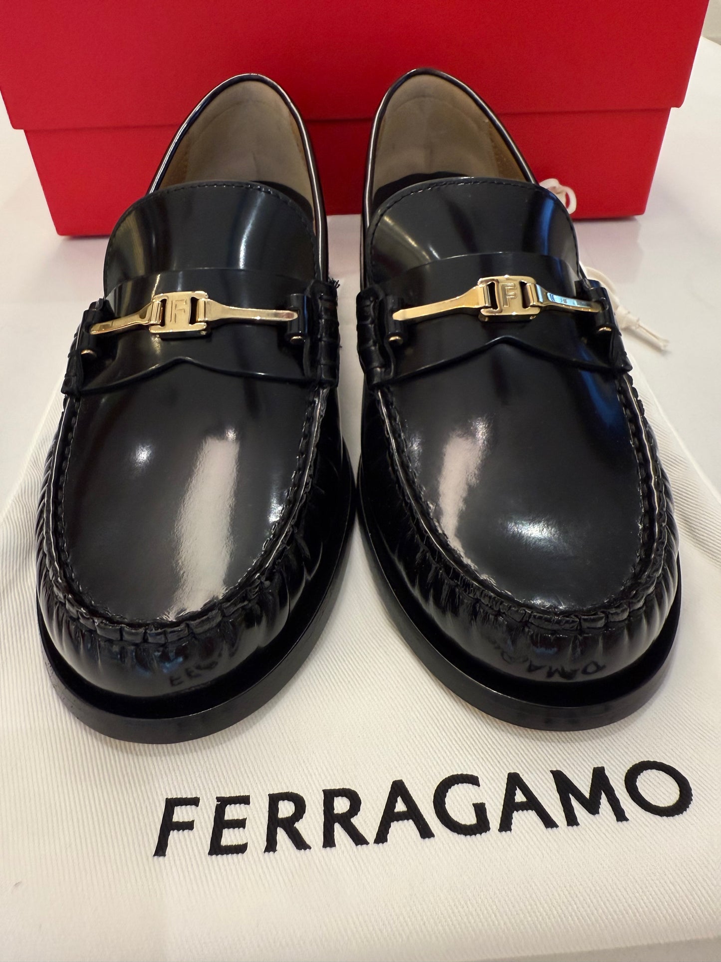 Ferragamo Women's Harry Calfskin Bit F Buckle Loafers Nero Biscotto 7C