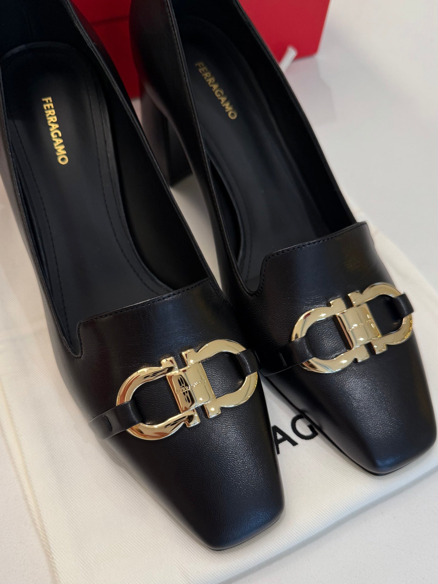 Ferragamo Mirelle 60 Gancini Ornament Block Heel Pumps Black Nero Lamb 6.5C