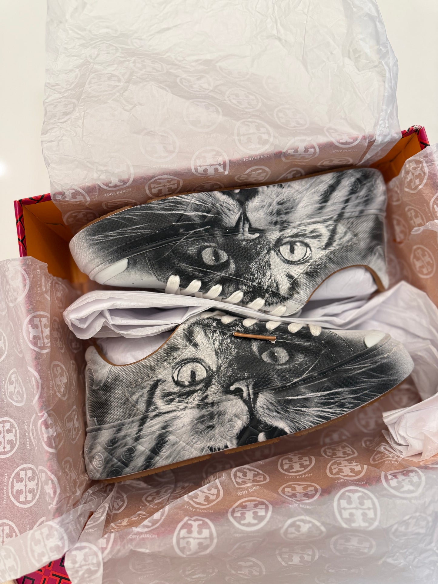 Tory Burch Ladybug Sneaker In Cat Portrait , Size 8, LIMITED EDITION
