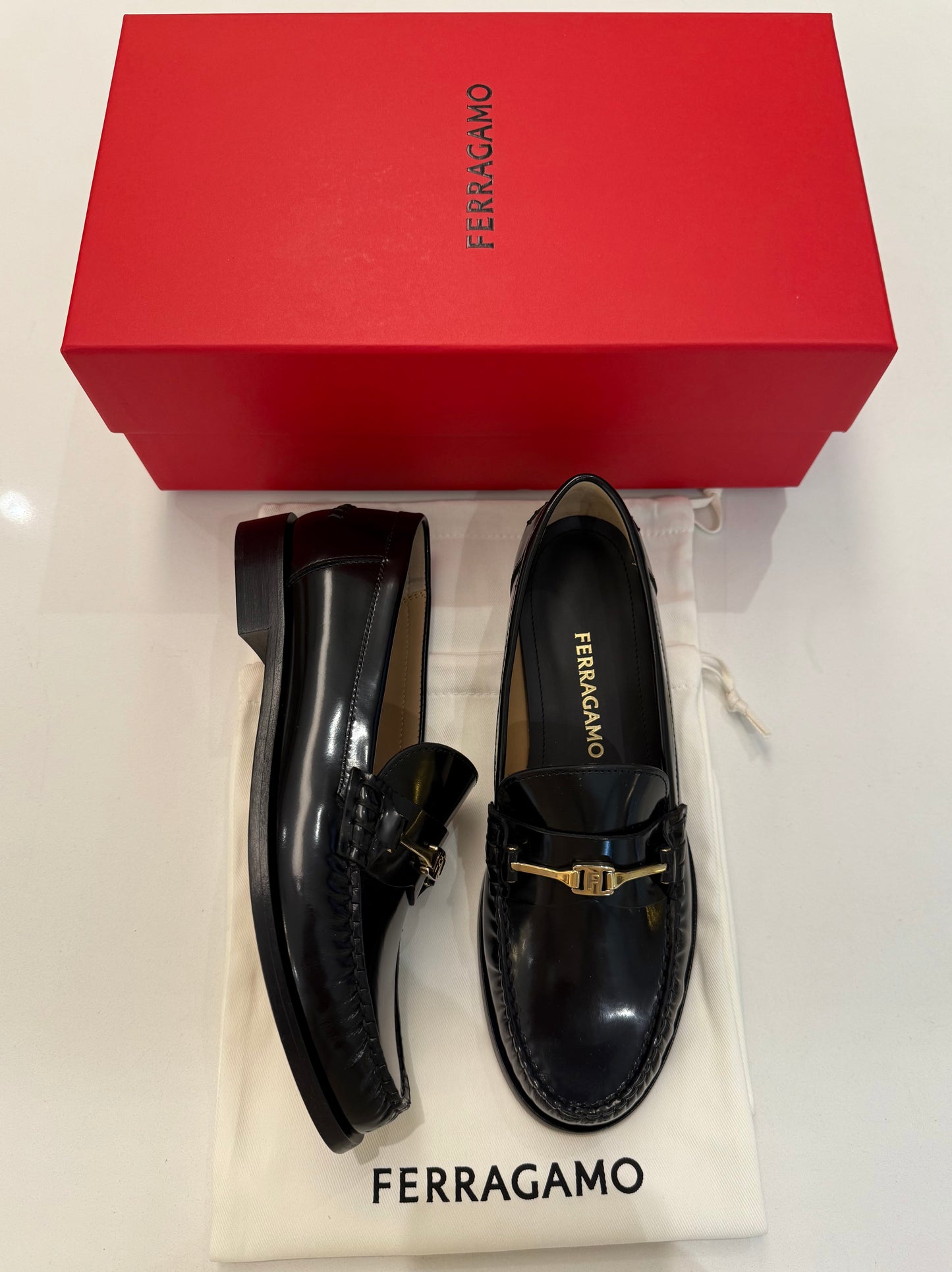 Ferragamo Women's Harry Calfskin Bit F Buckle Loafers Nero Biscotto 7C