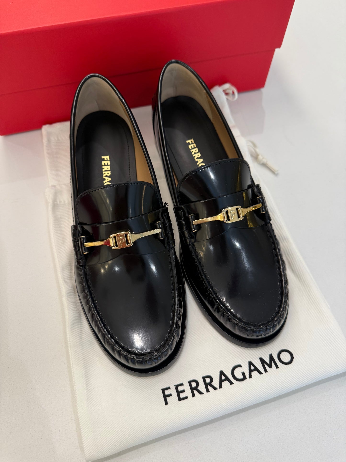 Ferragamo Women's Harry Calfskin Bit F Buckle Loafers Nero Biscotto 7C