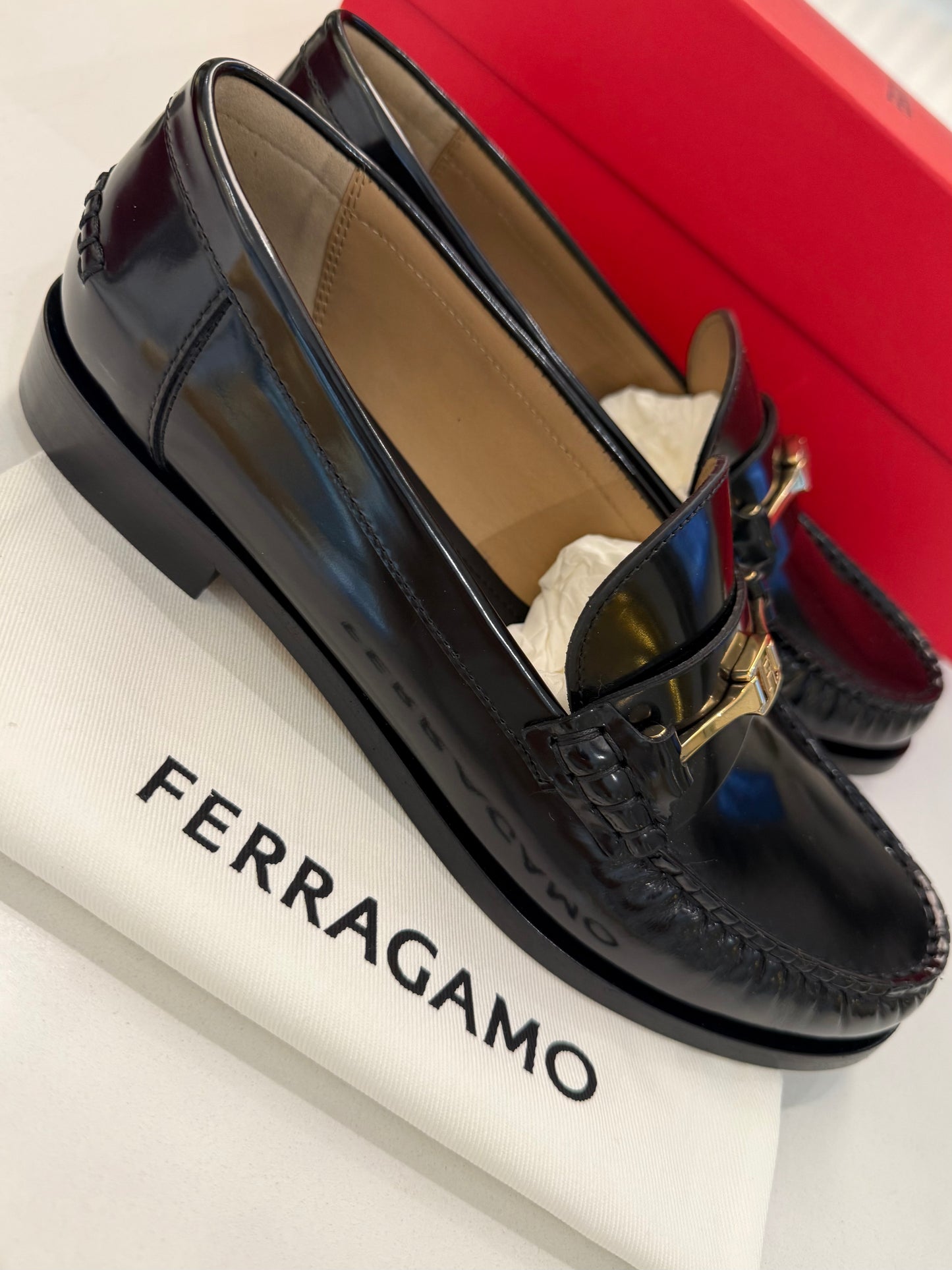 Ferragamo Women's Harry Calfskin Bit F Buckle Loafers Nero Biscotto 7C