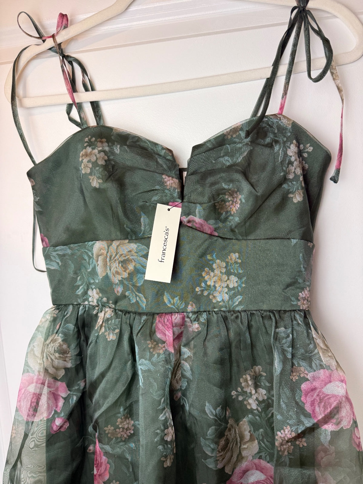 Francesca’s Katy Floral Tulle Midi Dress Size S NWT