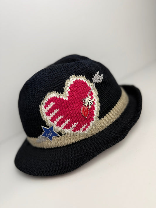 Coach RARE Poppy Brooke Heart Fedora Hat P/S Black Knit Gold Spring 2010 PRE-OWNED
