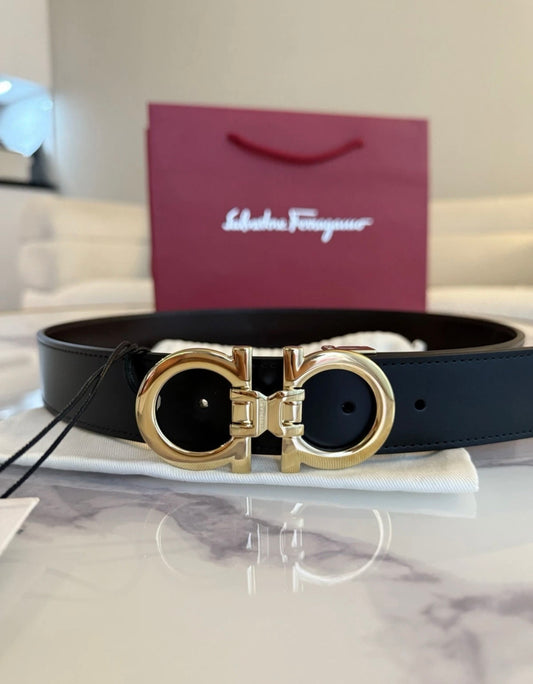 Ferragamo Reversible And Adjustable Unisex Gancini Belt, Size 32 (S)