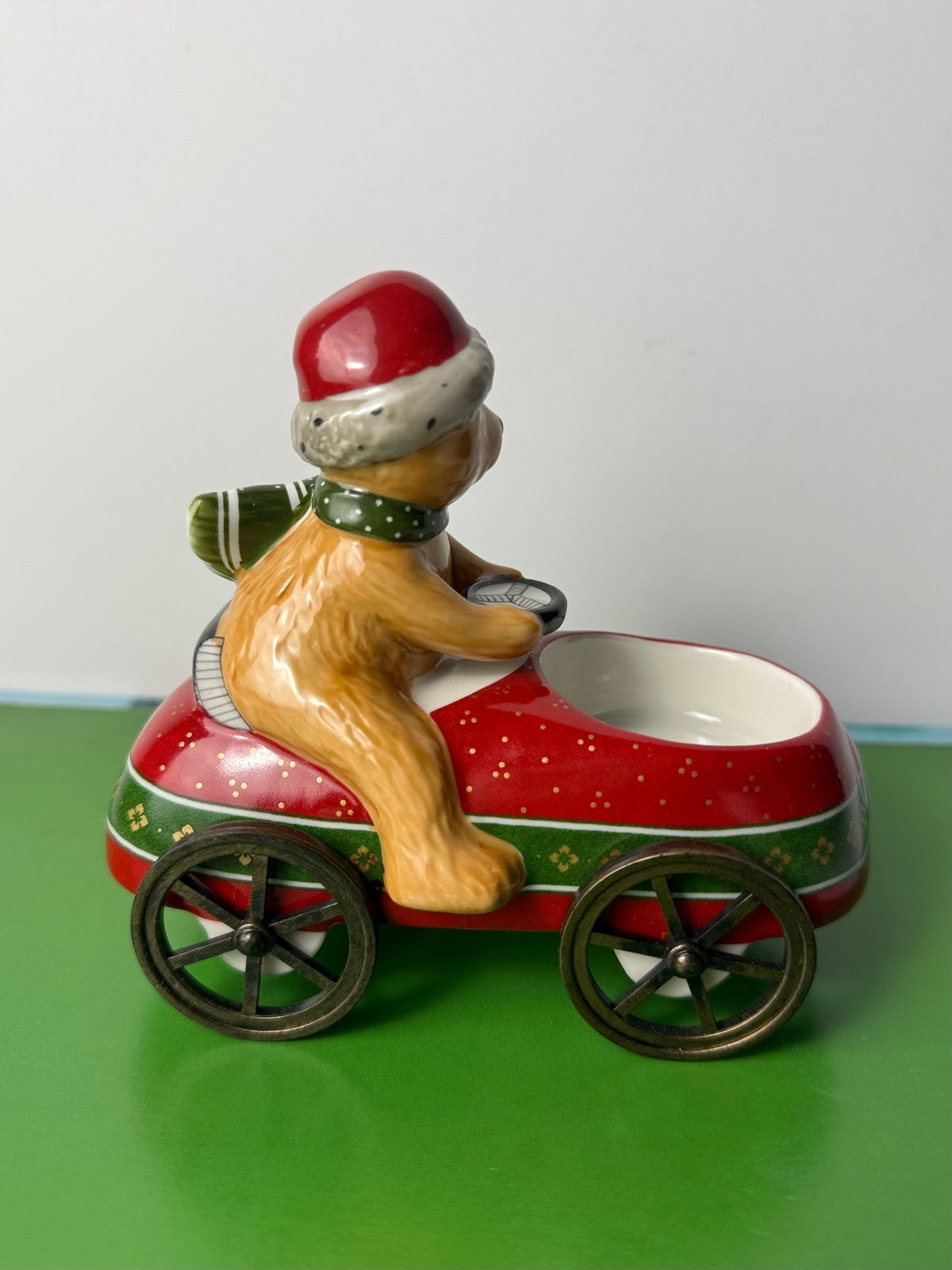 RARE RETIRED Villeroy & Boch Nostalgic Dreams Teddy on Wooden Cart Candle Holder