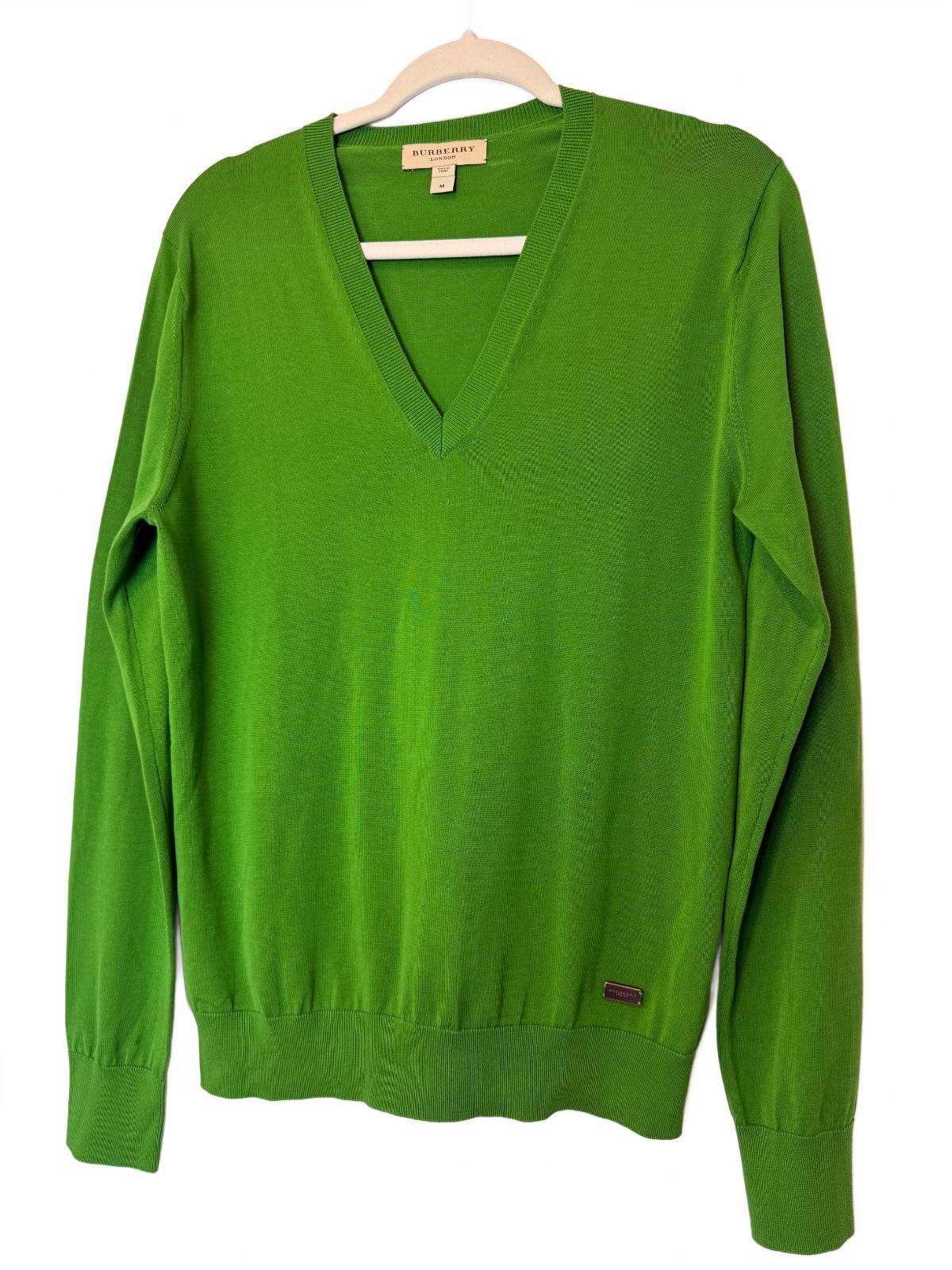 Burberry London Unisex Green V Neck Cotton Knit Sweater Pullover SZ M Old Money PRE-LOVED