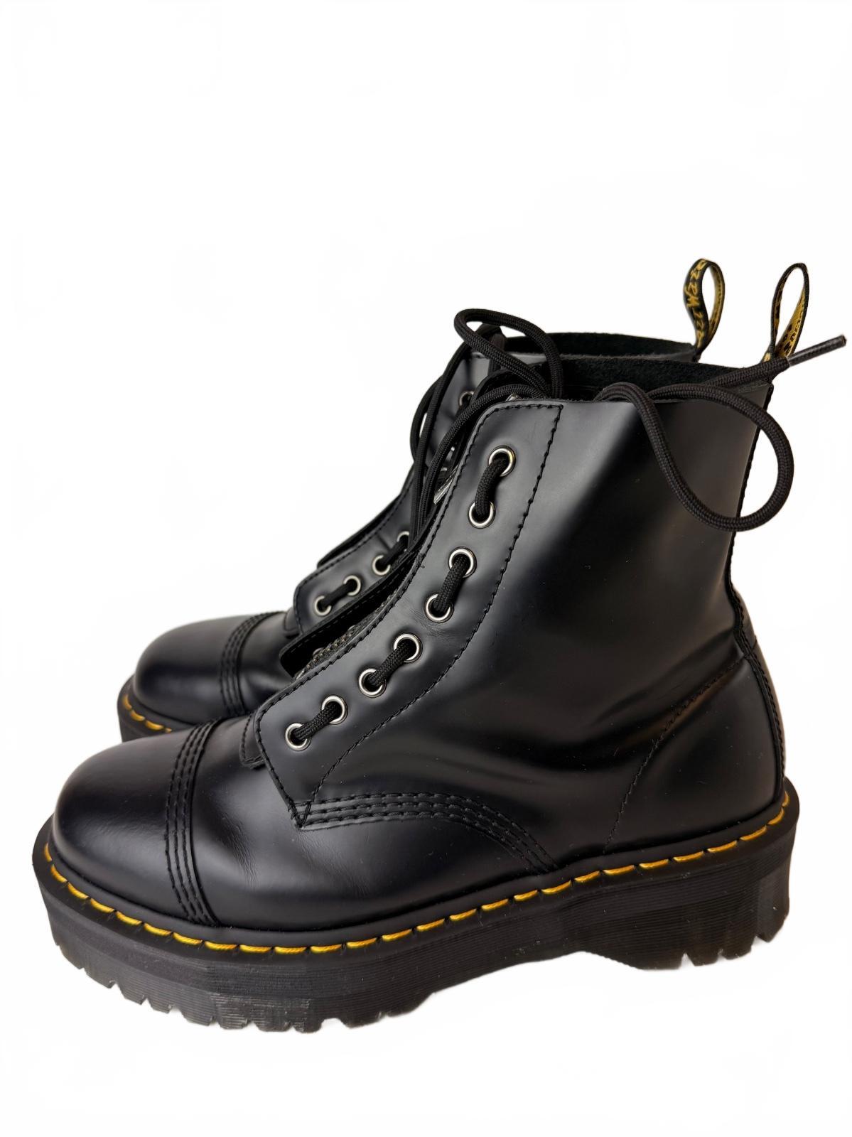 Dr. Martens Sinclair Leather Platform Boots in Black, Size 11