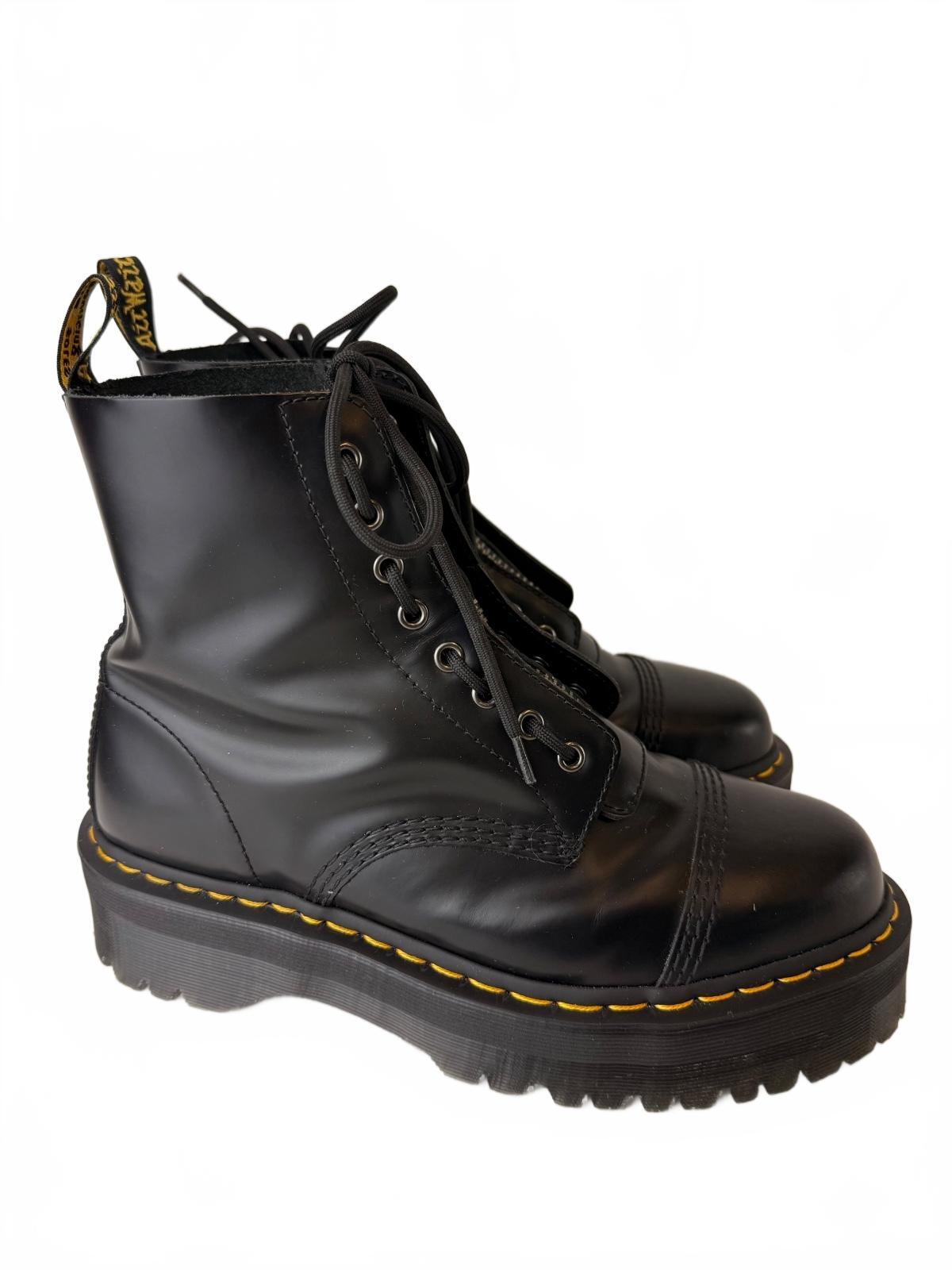 Dr. Martens Sinclair Leather Platform Boots in Black, Size 11