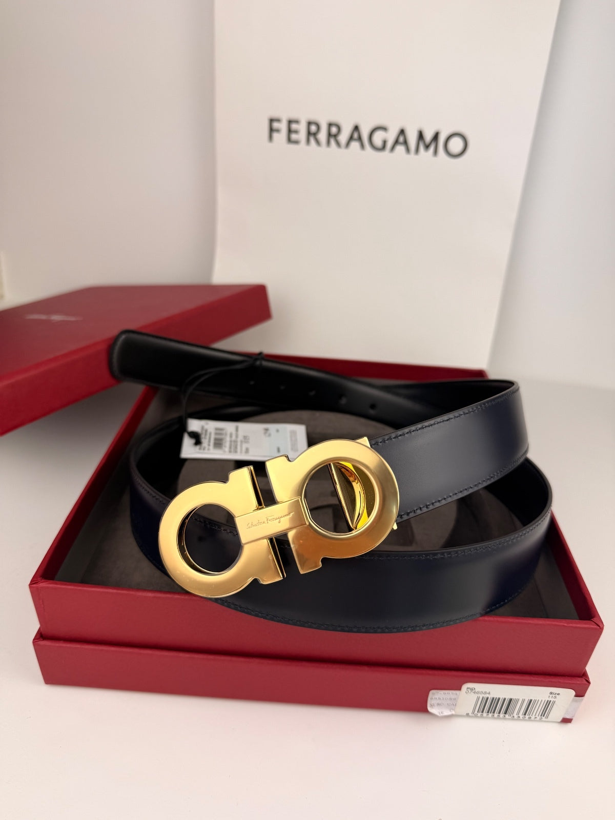 Ferragamo Men’s Reversible Leather Belt Gift Set Black Navy Adjustable Size 115 NWT FULL SET