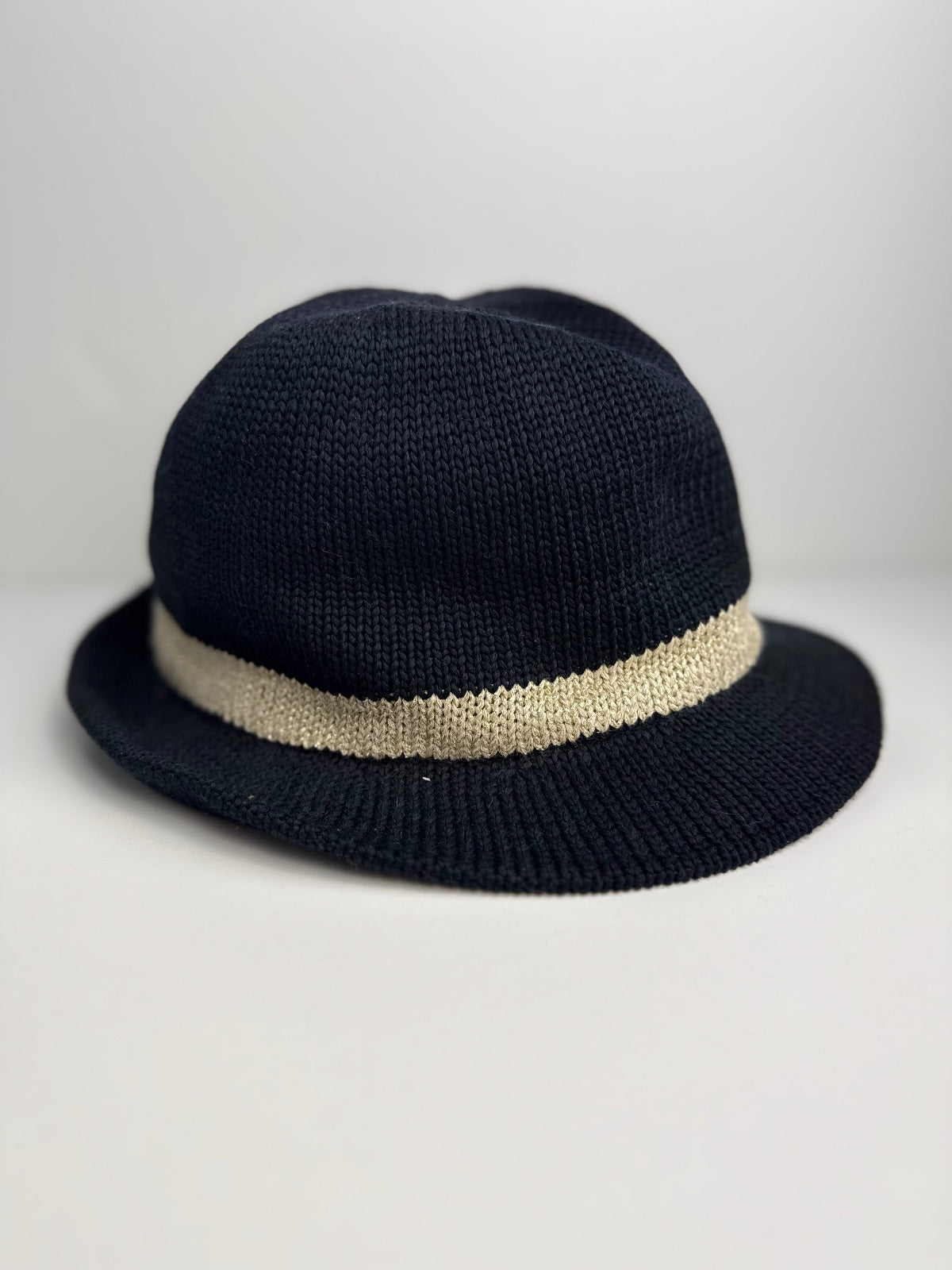 Coach RARE Poppy Brooke Heart Fedora Hat P/S Black Knit Gold Spring 2010 PRE-OWNED