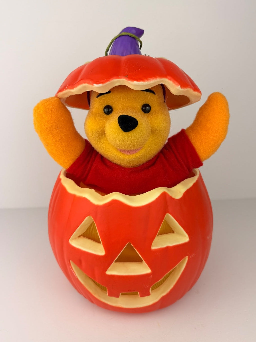 Vintage 1998 Telco Disney Winnie the Pooh Animated Halloween Pumpkin Untested