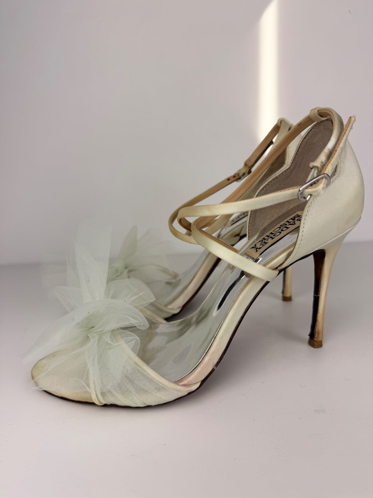 Badgley Mischka Tessica 7.5 Tulle Bow Heels Soft Blue Party Shoes, Size 7.5