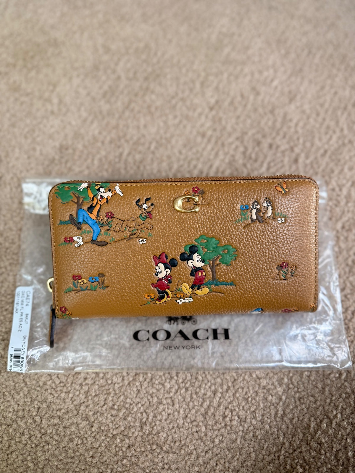 VIRAL Disney X Coach Essential Accordion Zip Wallet Mickey Mouse & Friends CAE74 NWT