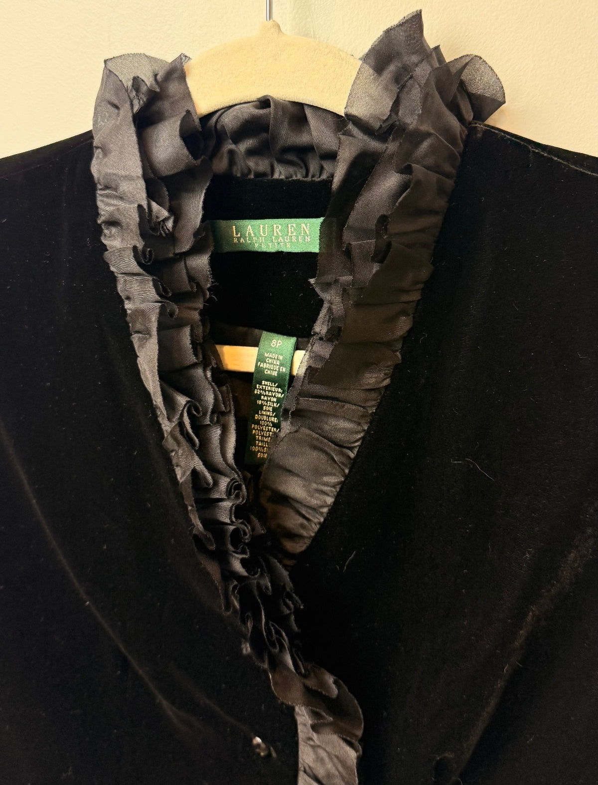 Lauren Ralph Lauren Black Velvet Silk Ruffle Riding Jacket Blazer Size 8P PRE-OWNED