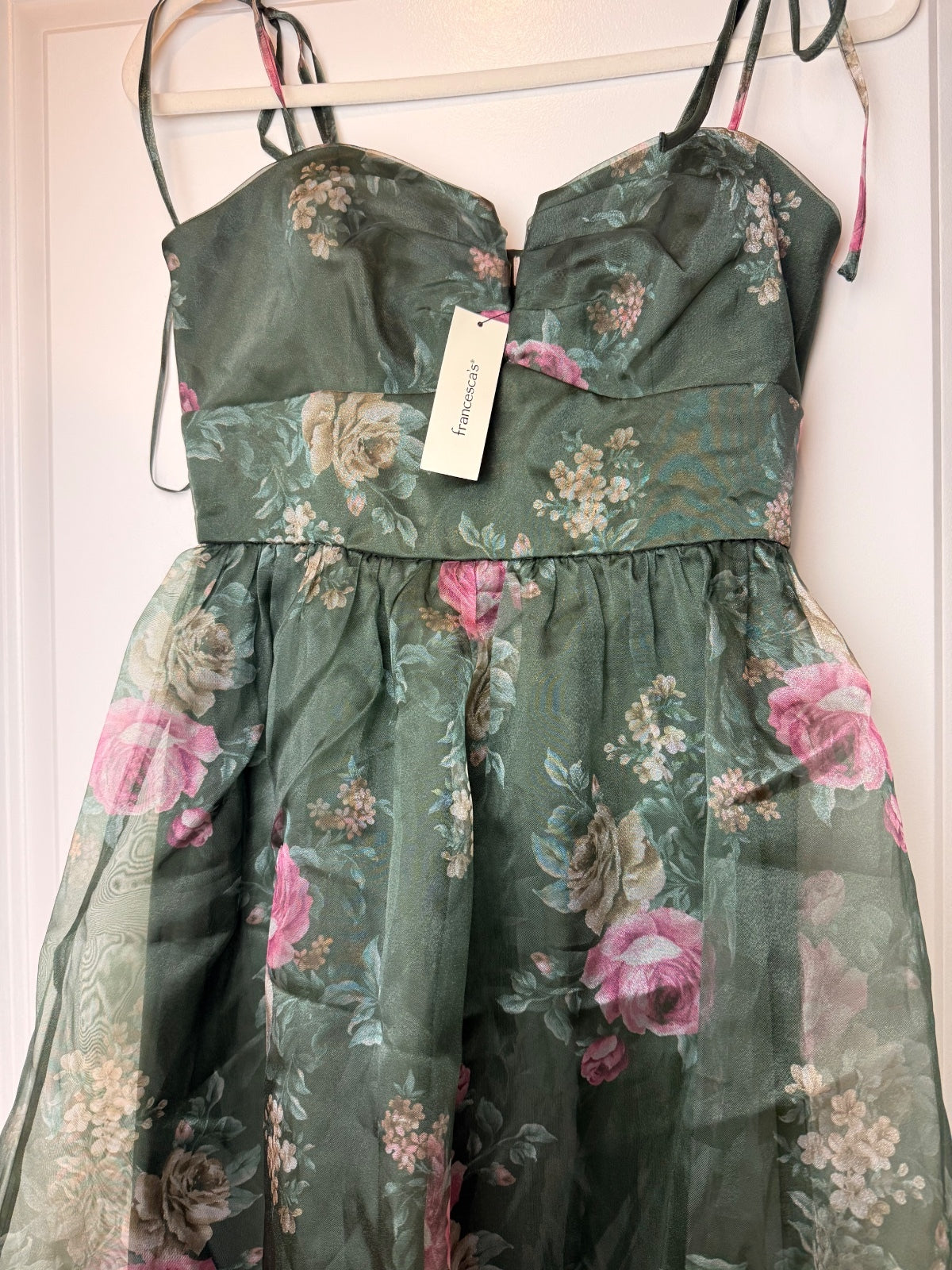 Francesca’s Katy Floral Tulle Midi Dress Size S NWT