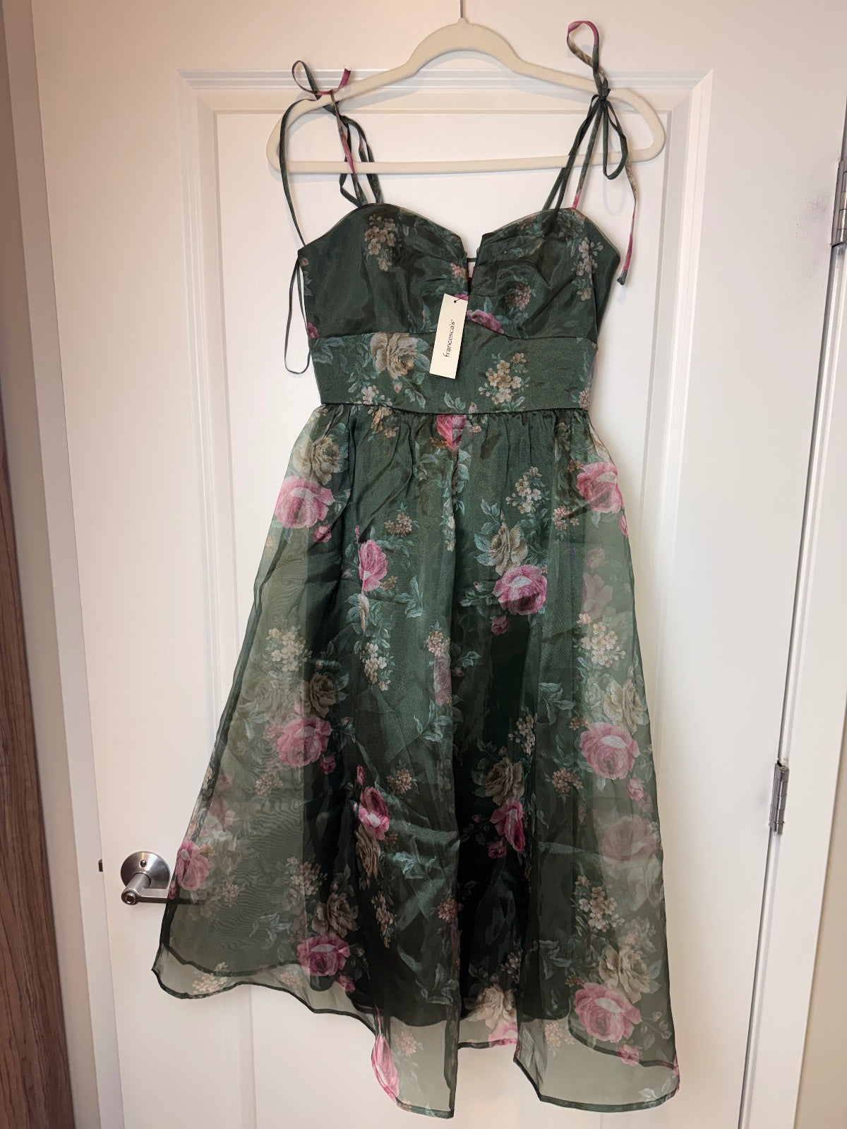 Francesca’s Katy Floral Tulle Midi Dress Size S NWT