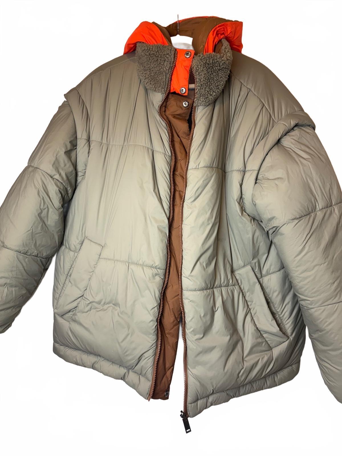 UGG Kristian Unisex 4-Way Reversible Puffer Jacket Vest S/M Moss Green Pecan PRE-OWNED