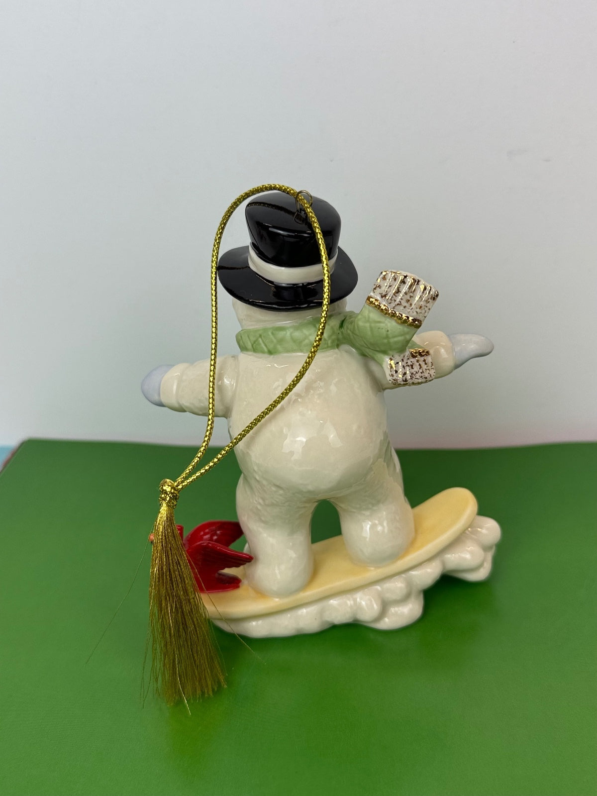 Lenox 2011 Annual Snowman Snowboarding Porcelain Christmas Ornament Cardinal PRE-OWNED