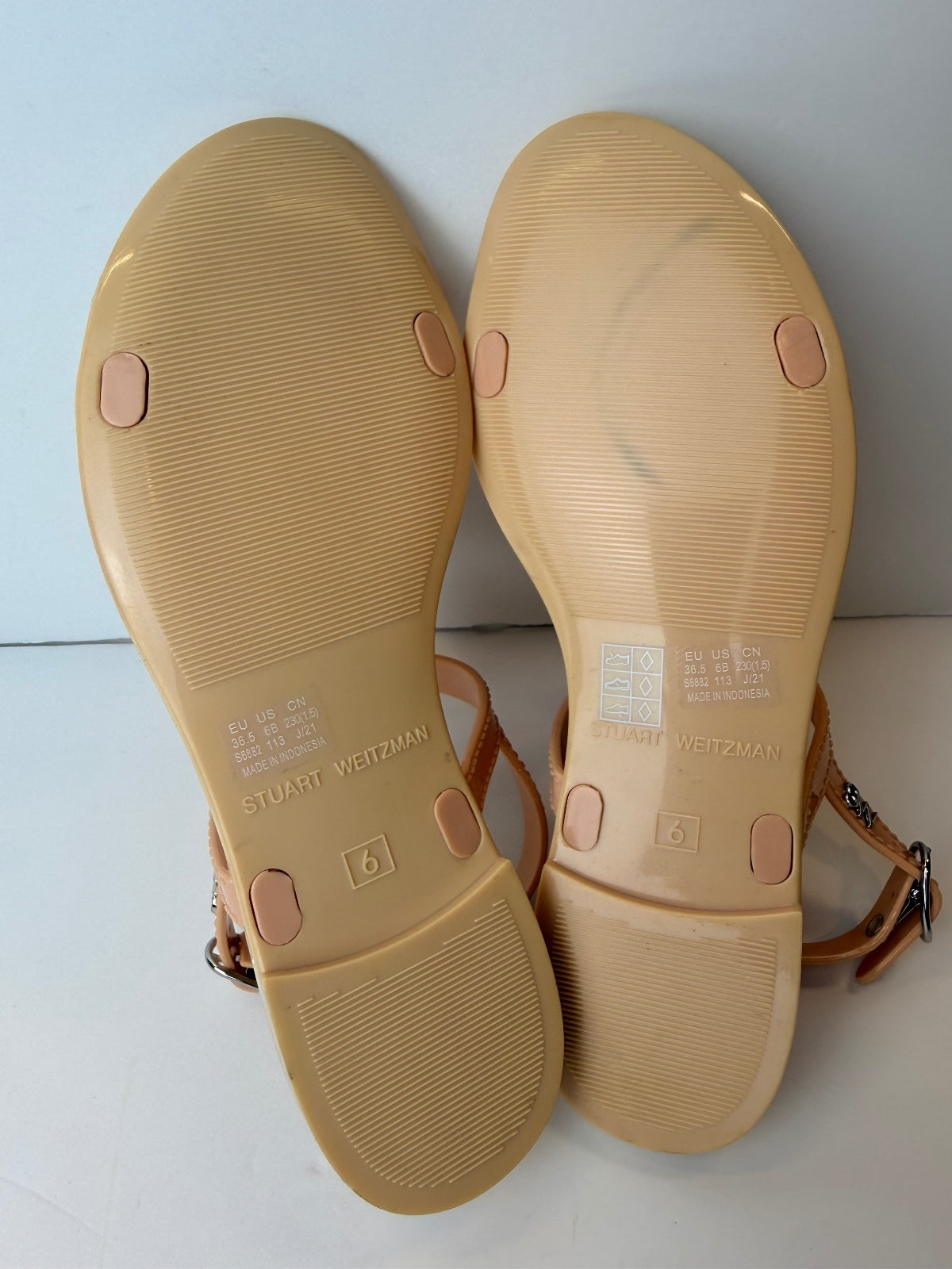 Stuart Weitzman Mellie Bow Jelly Sandals Nude Pink Size 6 Store Display