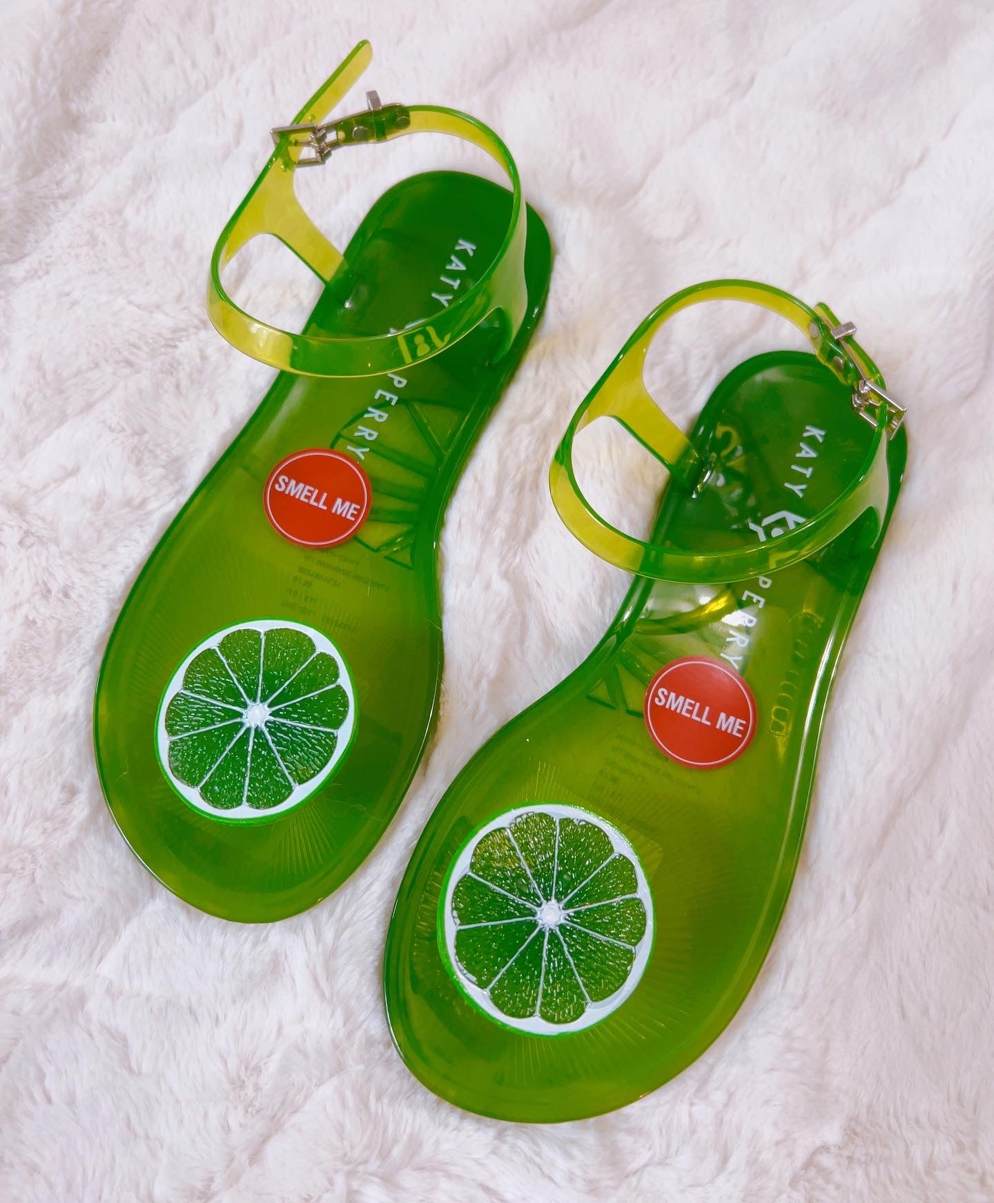 Katy Perry Geli Sandals, Lime, 6; 7; 8